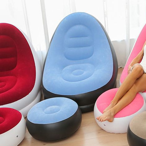 Fauteuil gonflable pliable en PVC floqué confortable avec repose-pieds, idéal pour le camping et les voyages en plein air (bleu clair). (1/5)