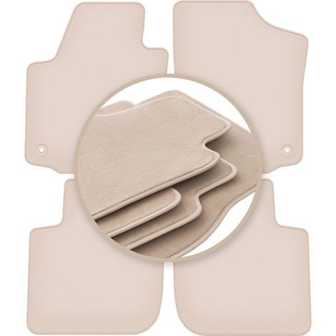 Tapis beiges PREMIUM pour : Skoda Rapid liftback, berline, spaceback, break 2013-2019 (1/5)
