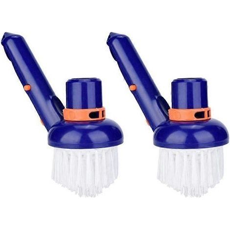 Nettoyage du fond et des parois de piscine avec une brosse et de la colle (1/5)