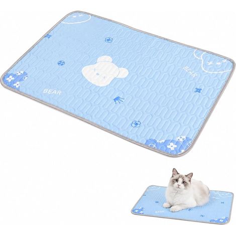 Tapis Rafraîchissant en Latex pour Chat & Chien – Autorefroidissant, Antidérapant & Portable, Motif Ours 50x40 cm, pour Sofa, Voiture & Maison (1/5)