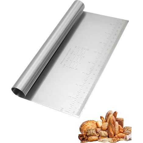 Grattoir à Pâte en Acier Inoxydable avec de Mesure, 22 X 12 cm Coupe Pate pour Gâteaux, Cakes, Pizzas, Tartes, Dough (1/5)