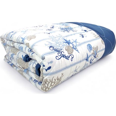 Tex Family – Couvre-lit matelassé marin 250x260 cm – Polyester anallergique – Motifs coraux et coquillages – Confort et style élégant