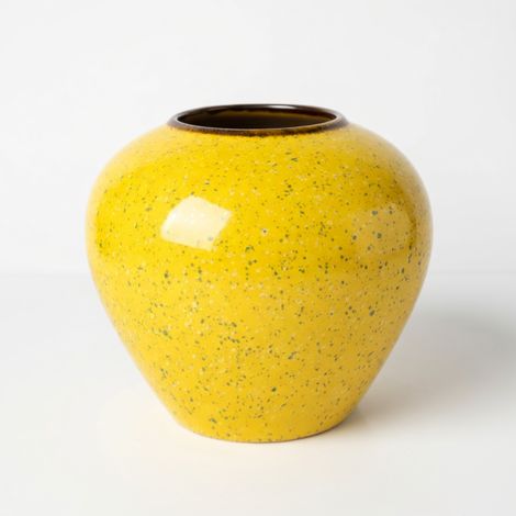 Vase jaune petit modèle 2012