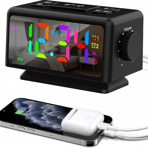 Radio-réveil RGB avec affichage de l'heure, 12 niveaux de réglage du volume et de la luminosité, alarme FM, format 12/24 heures et chargement USB (1/5)
