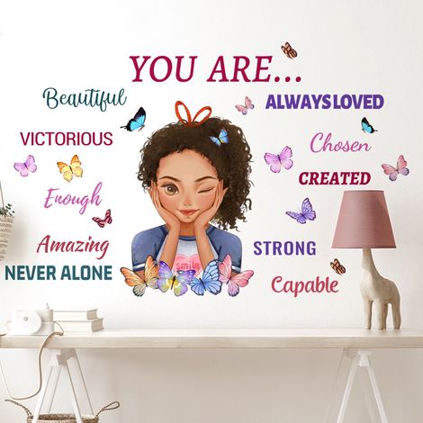 Stickers muraux décoratifs - Citations inspirantes pour petites filles et papillons (1/5)