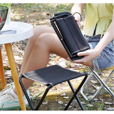Tabouret de camping Tabouret pliant portable 200 kg (440 lb), tabouret pliant 30 cm Tabouret de camping avec sac de rangement pour la pêche, les voyages, la randonnée, les barbecues, le jardin, la pla (1/4)