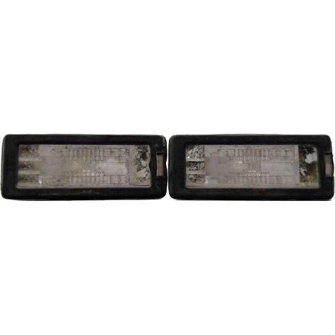 Eclaireur Plaque De Police RENAULT Megane [PRODUIT D'OCCASION]♻️8200013577 (1/3)