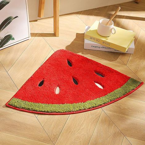 Wassermelonenstück in einer speziell geformten Matte (48 x 60 cm) – Fußmatte für Schlafzimmer/Eingangsbereich, Obstmatte für Bad/WC, saugfähig und auslaufsicher (1/4)