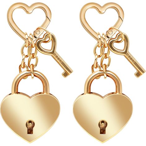 Set of 2 gold-tone heart-shaped charms for handbags, women's fashion accessories, pretty decorative keychains suitable for backpacks and handbags. Chain (1/5)