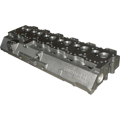 Testata motore a 6 cilindri per Case IH, New Holland e Cummins. Codici OEM: J936180, 86990827, 3802466 (1/5)
