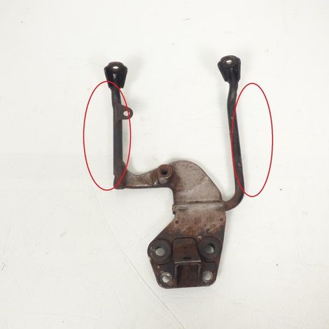 [PRODUIT D'OCCASION] Support maitre cylindre origine pour moto Yamaha 750 Xj Seca 1981 (1/2)