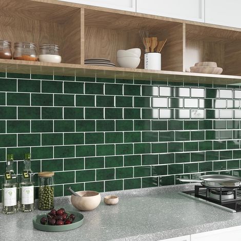 Carreaux Adhesif Cuisine Vert Forêt 3D Stickers Carrelage Adhesif Mural Salle de Bain Vert Foncé Rectangulaires Crédence Adhésive Cuisine Imperméables Amovible 30.5cm×30.5cm 6 Pièces (1/5)