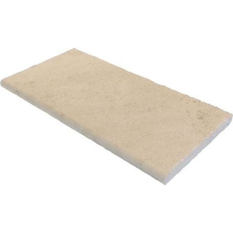 Margelle de piscine en pierre naturelle Manoir Beige 60x30x3 cm Bord 1/2 Rond - À l'unité - Ti'ma Stone (1/3)