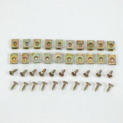 Lot de 20 agrafe et 20 vis de carénage neuve Ø4 longueur 10mm