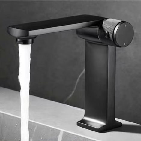 MINKUROW Badarmatur,Schwarzes und elegantes modernes minimalistisches Design,Wasserfall-Waschtisch-Mischbatterie aus verchromtem Messing,Kalt- und Warmwasser verfügbar, eleganter Waschtischarmatur