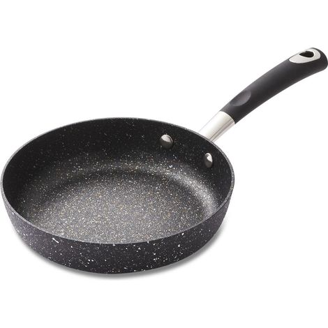 Tower T900112 Precision 20cm Non-Stick Forged Aluminium Frying Pan Diamond Coating, Soft Grip Handle, Black (1/5)