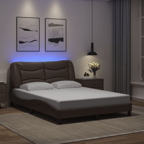 Bettgestell mit LED Braun 120x200 cm Kunstleder vidaXL476623 (1/5)
