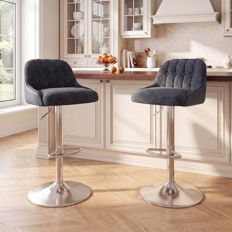 COLAMY Lot de 2 Tabourets de Bar Pivotants, Chaises de Bar Modernes Réglables en Tissu Rembourré, avec Dossier Capitonné, Hauteur Ajustable pour Bar, Îlot de Cuisine, Salle à Manger,bleu (1/5)