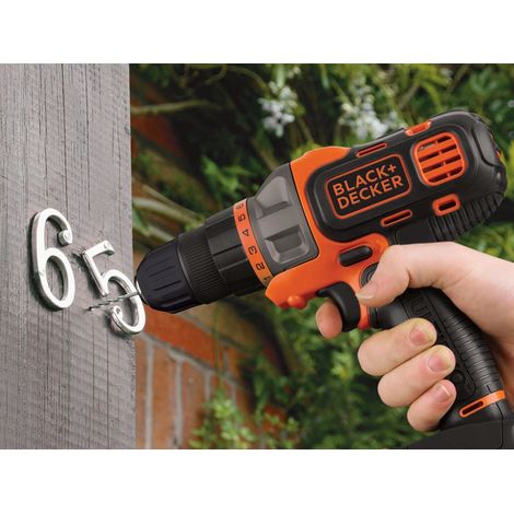 BLACK+DECKER NARZĘDZIE WIELOFUNKCYJNE 18V MT218K 1x1,5Ah +GŁOWICA WKRĘTARSKA