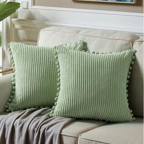 Taie d'oreiller canapé 2 pièces 45 x 45 cm, élégant coussin de Noël avec pompons, coussins décoratifs pour lit double, sans rembourrage vert bébé