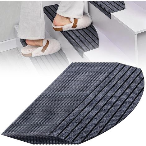 15 pcs Tapis d'escalier d'intérieur antidérapants 60 x 24 cm - Tapis d'escalier Autocollant avec Dos 100% Polyester TPE - Protection pour Les Enfants, Les Personnes âgées et Les Animaux (1/5)