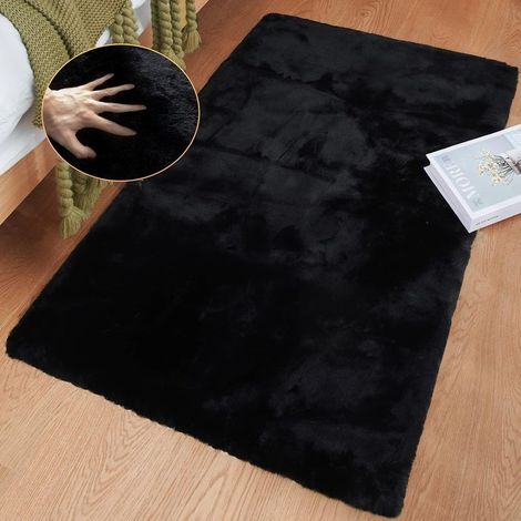 Tapis Noir Chambre Moelleux 60x90cm Fausse Fourrure Noir Doux Tapis Salon Petit Tapis Lavable Poil Ras Black Fluffy Rug Rectangulaire (1/5)