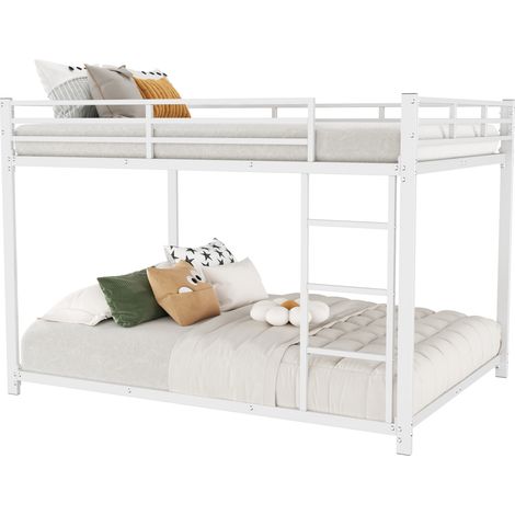 Cama litera infantil de metal blanca 140x200 cm, con somieres de láminas, barandillas altas de seguridad y estructura estable para ahorrar espacio  CHICFURN (1/5)