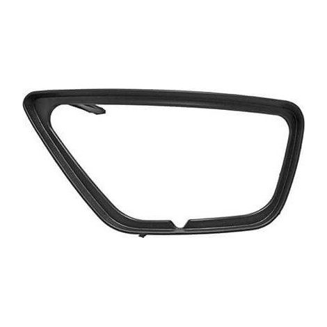 Moulure, contour de feu anti-brouillard avant gauche Ford Focus 1 phase 2 2001-2004