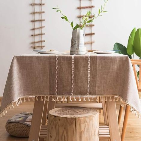 (Élégante nappe carrée marron, 140 x 140 cm, pour table de 4 personnes) Nappe carrée en mélange coton-lin avec pompons, lavable, nappe de cuisine moderne.