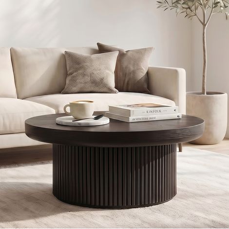 Tavolino rotondo 85x17.5x85 cm, piano effetto parquet, base cilindrica scanalata, legno ingegnerizzato nero (1/5)