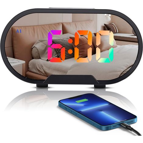 Lntyq Réveil numérique LED, Grand écran de 5,5 Pouces, Surface Miroir, réveils électriques pour Le Maquillage avec Mode de Gradation, Volume d'alarme réglable, Deux Ports USB (1/5)