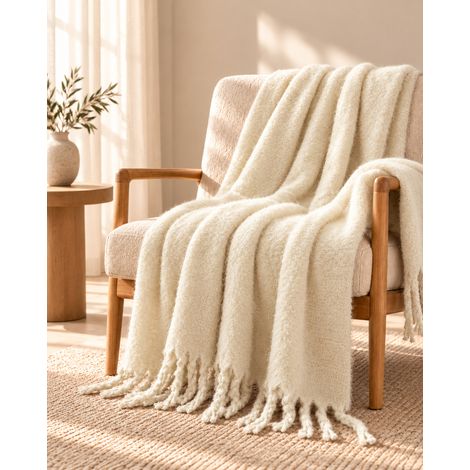 Plaid MELIA Ivoire 130 x 170 cm – Tricot uni – Franges tressées (1/5)