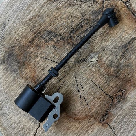 La bobine d'allumage McCulloch 585565501 pour la tronçonneuse T26CS est disponible au prix de gros. Cette bobine génère une tension élevée et est compatible avec les tronçonneuses McCulloch T26CS, gar (1/4)