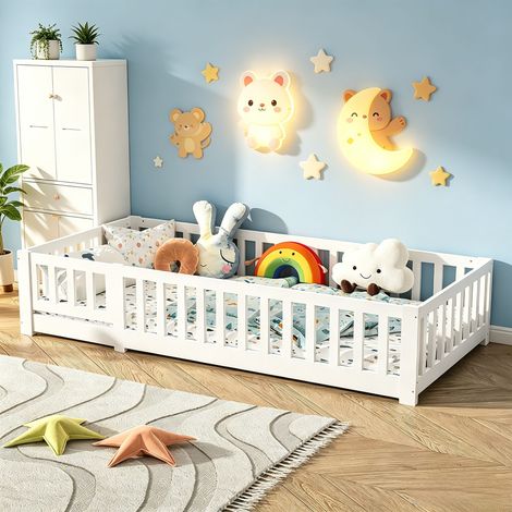 Lit enfant simple 90x200cm,barrières de sécurité,lit au sol avec panneau de porte amovible, style moderne,Sommier à lattes, convient garçons et filles, Boisde pin, Blanc