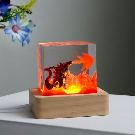 Socle LED en résine Go.dzi.lla fait main, lampe LED USB – Veilleuse monstre de feu 3D, idéale pour la chambre, le bureau ou la décoration de bureau. (1/5)