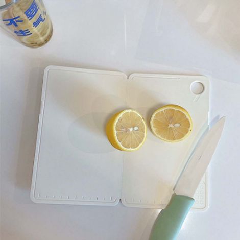 Planche à découper pliable et portable en plastique pour fruits, idéale pour les pique-niques et le camping en plein air. Motif riz nordique blanc, 20 x 12,5 x 0,8 cm. (1/5)