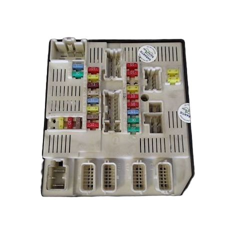 [PRODUIT D'OCCASION] Boite A Fusibles RENAULT Megane ♻️ Ref Oe. 284b69854r - Garantie à vie (1/5)