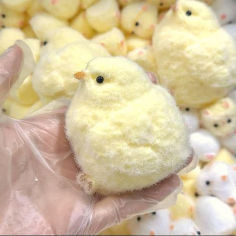 4 Stück ultraweiche Anti-Stress-Spielzeuge aus Silikon, handgefertigte, kükenförmige Squishies, Katzenspielzeug – 6 cm (1/5)