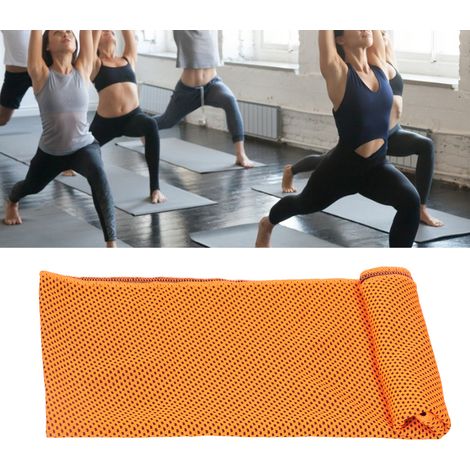 Serviette rafraîchissante portable en polyester à séchage rapide avec étui en silicone pour le sport, la randonnée et le camping (1/5)