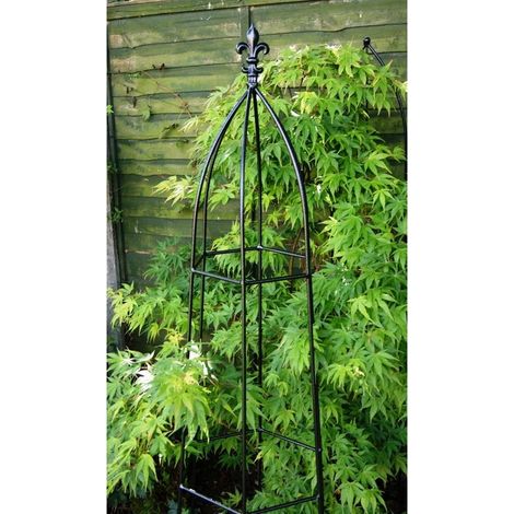 Gothic 5Ft Obelisk Bare Metal/Ready to Rust - Garden Plant Border Support - Solid Steel - L38.1 x W38.1 x H152.4 cm