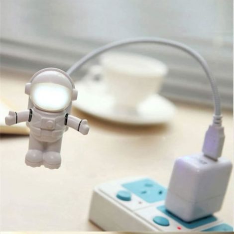 Heißer Verkauf Brandneue kreative LED-Lampe mit Astronautenmotiv und flexiblem USB-Anschluss.