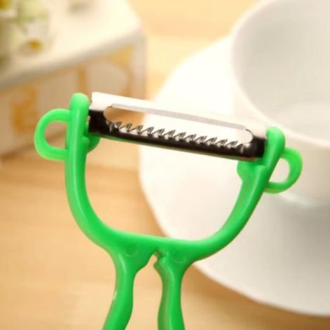 Râpe légumes double face Éplucheur Multifonctionnel en Acier Inoxydable - Julienne Cutter de Fruits et Légumes Poignée Ergonomique (1/4)