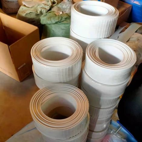 Lames en PVC, stores verticaux de 89 mm, lames en polymère, stores vénitiens verticaux, longueur des lamelles 210 cm. (1/5)