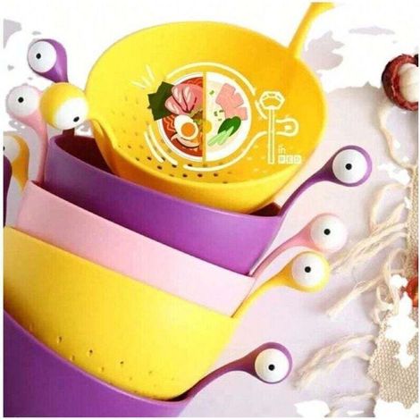 Passoires et filtres, accessoires de cuisine, un outil de cuisine indispensable à offrir aux chefs à la maison, rangement gain de place pour les organisateurs de cuisine, idée de cadeau de cuisine de (1/4)