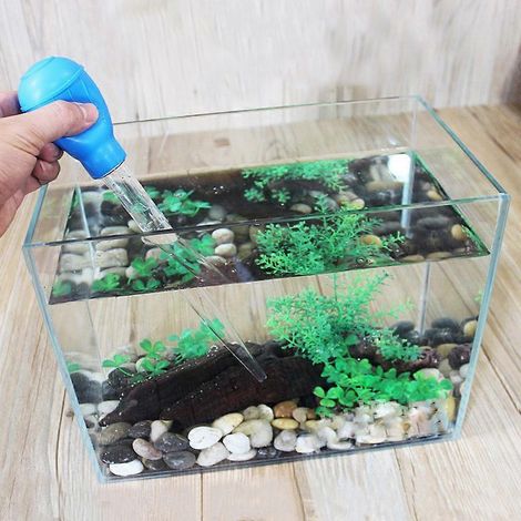 Pipette compte-gouttes en plastique pour aquarium avec tube extensible, idéale pour changer l'eau de votre aquarium. (1/4)