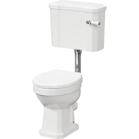 Windsor Traditional Toilet Pan and Low Level Cistern with Soft Close Toilet Seat (1/5)