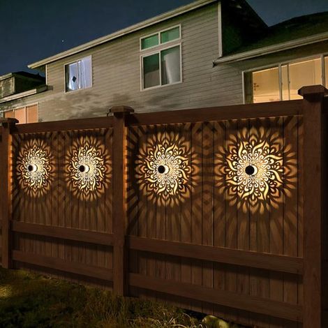 Éclairage extérieur à énergie solaire - lampes murales d'extérieur - éclairage mural extérieur - lampes solaires - Jaune chaud - 4 pièces (1/5)