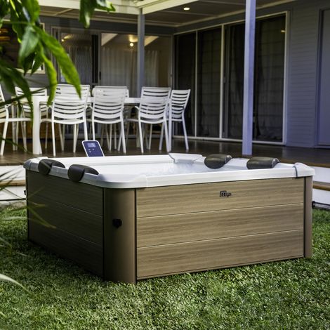 SPA Amber + 8 filtres SPA Spa rigide 6 places 160cm carré hydromassage 4 coussins bâche 8 filtres