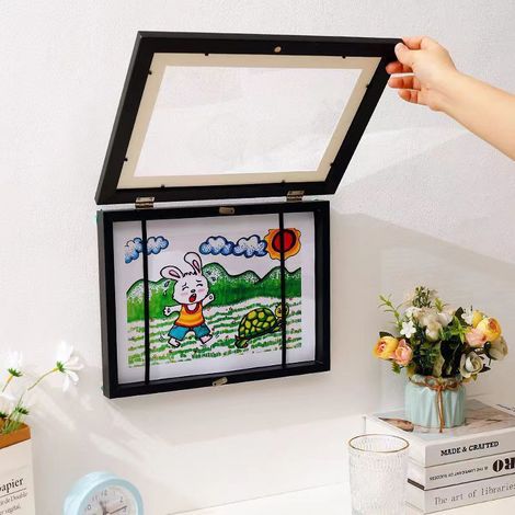 Marco de fotos magnético de pared creativo para niños, no requiere taladrar, multifuncional, con espacio de almacenamiento, de estilo moderno y minimalista. (1/4)