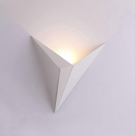 Applique murale LED 3W d'intérieur, lampe murale triangulaire créative blanche 3000K blanc chaud, luminaire mural moderne en métal pour chambre, salon, escalier, couloir. (1/4)